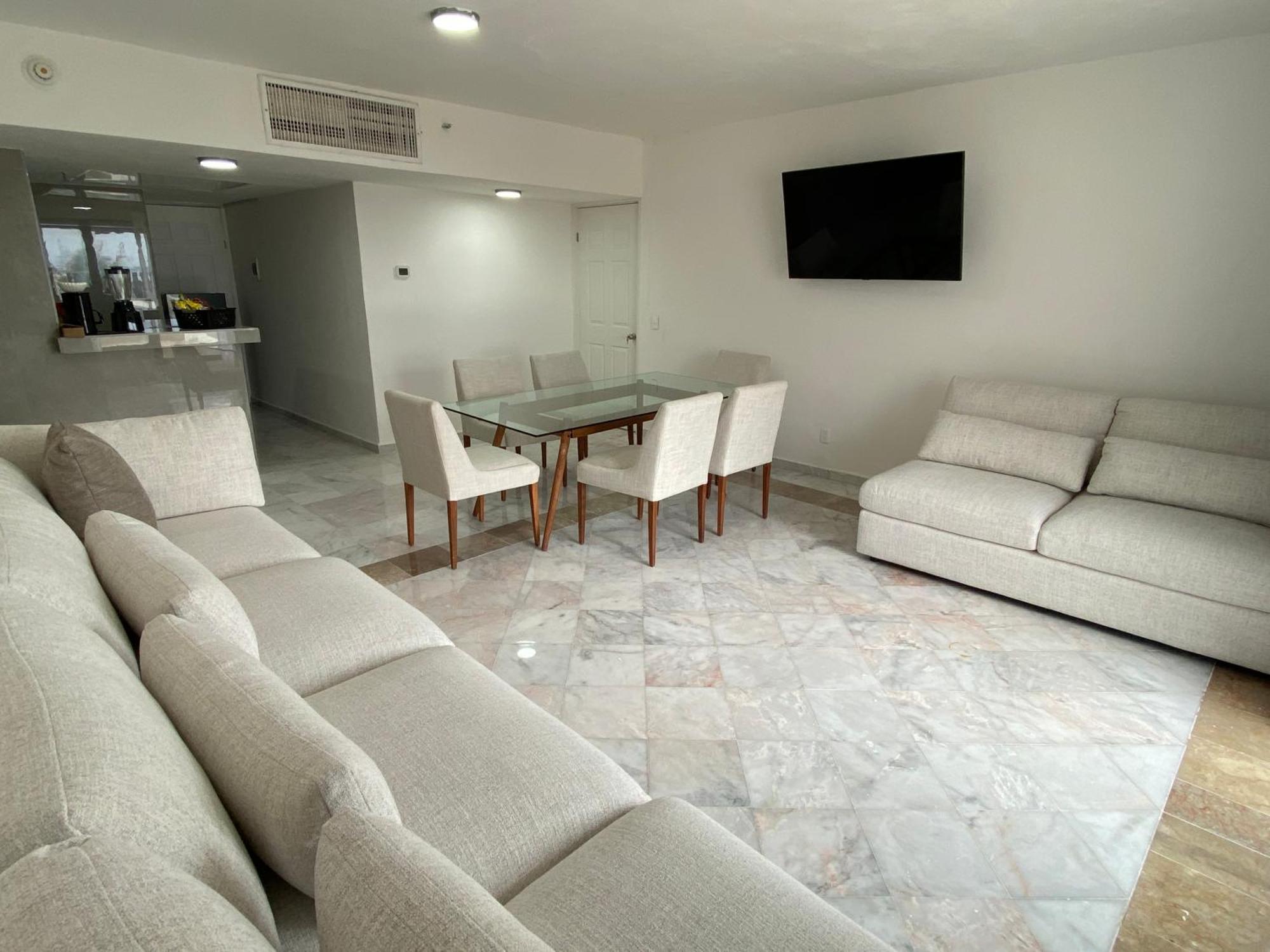 Condo In Ocean Front Resort แคนคูน ห้อง รูปภาพ